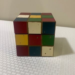 Rubik’s cube decor